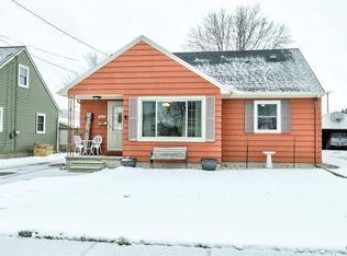 439 W 5th Ave, Oshkosh, WI 54902