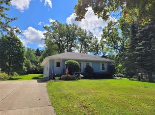 467 Wilshire Rd, Erie, PA 16509