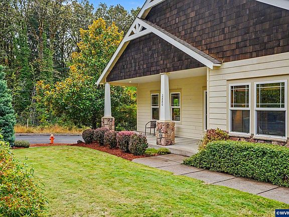 2nd image of 2880 SW Mulligan Pl