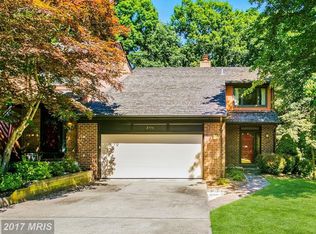 2596 Tree House Dr, Woodbridge, VA 22192