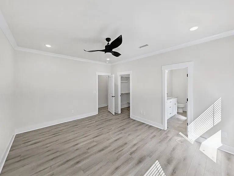 284 Stoneykirk Dr — Photo 11