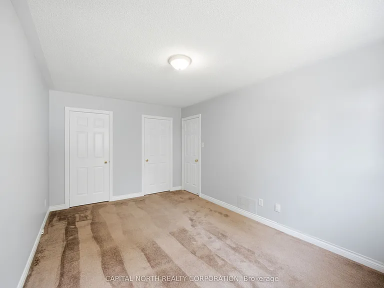 126 Marsellus Dr — Photo 22
