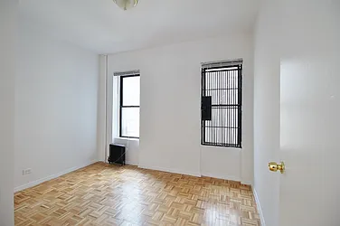 Rented by Julianna Realty Corp