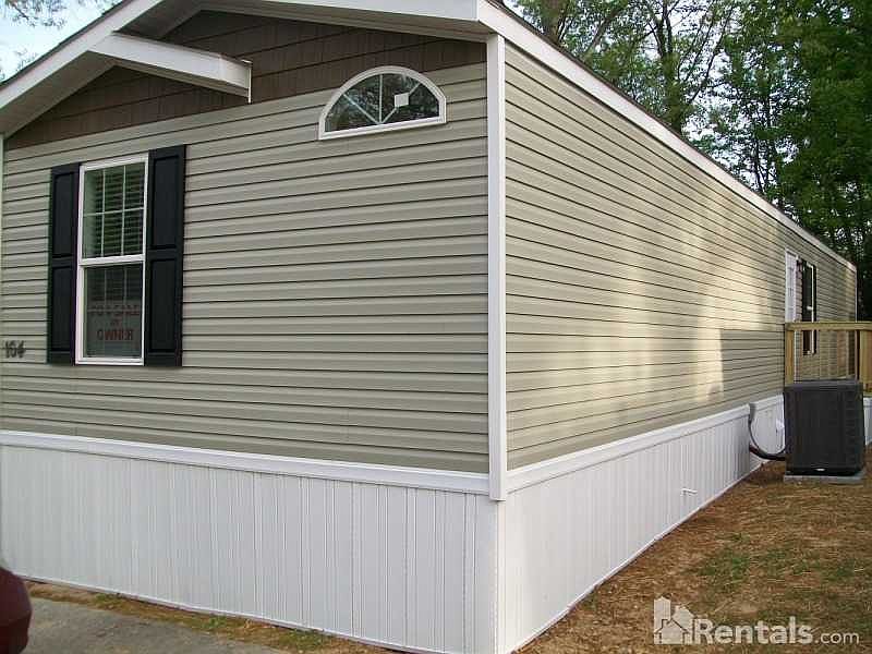 2nd image of 1246 S Jackson St Lot 104