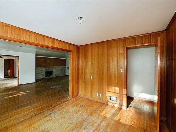 4th image of 4100 Kessler Boulevard North Dr