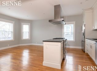 8 Rockingham St #3L, Cambridge, MA 02139
