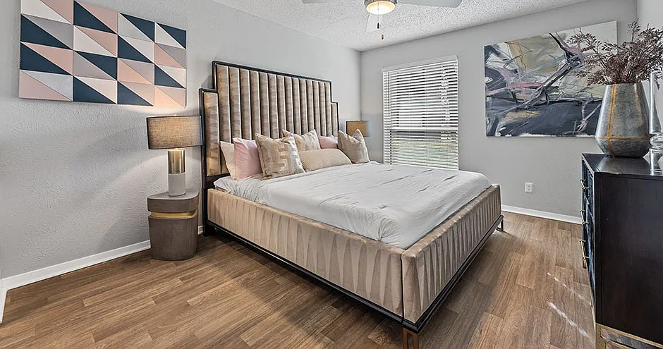 The Oakley Apartment Homes — Photo 4