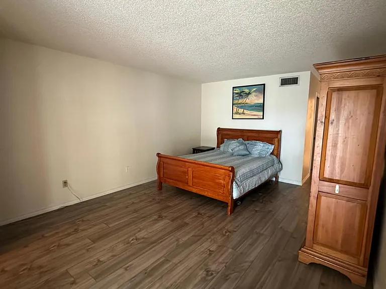 7500 40th Ave W #206 — Photo 15