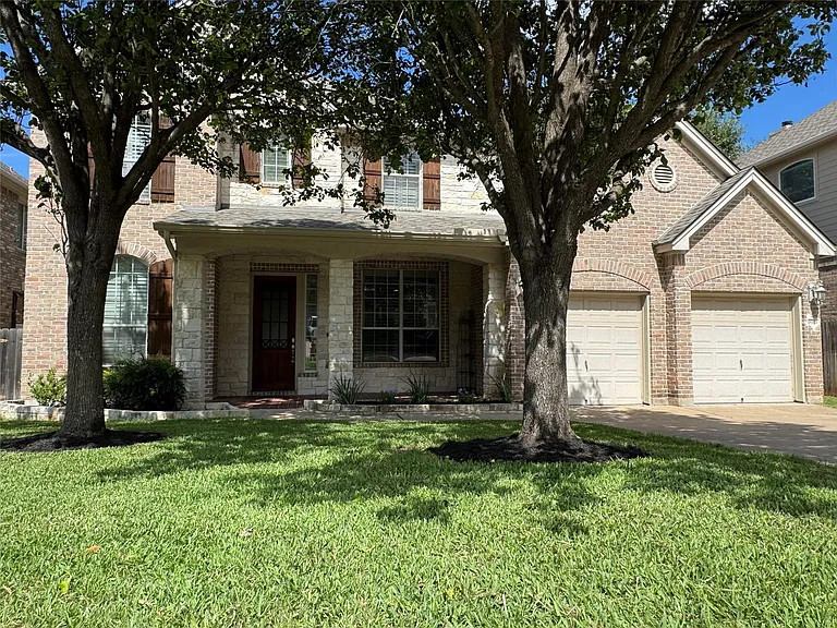9913 Bundoran Dr — Photo 2