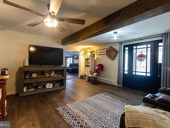 5th image of 58 Irish Gap Rd