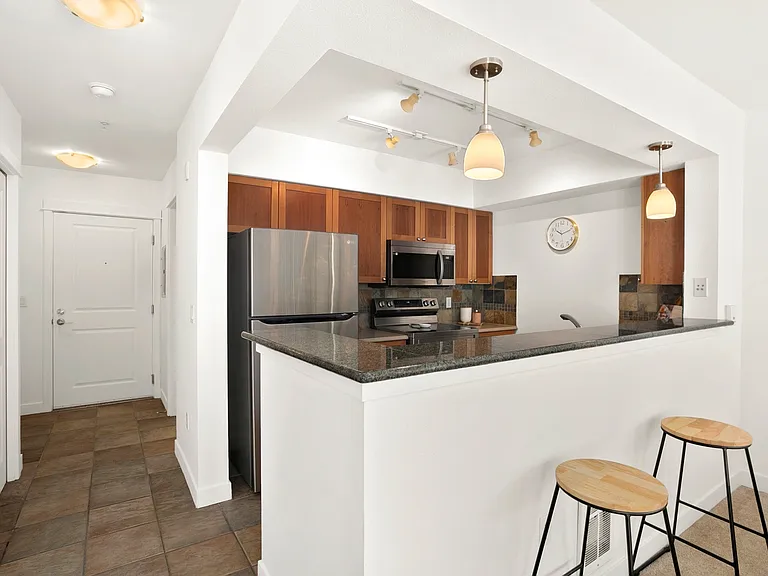 1545 NW 57th St #428 — Photo 3