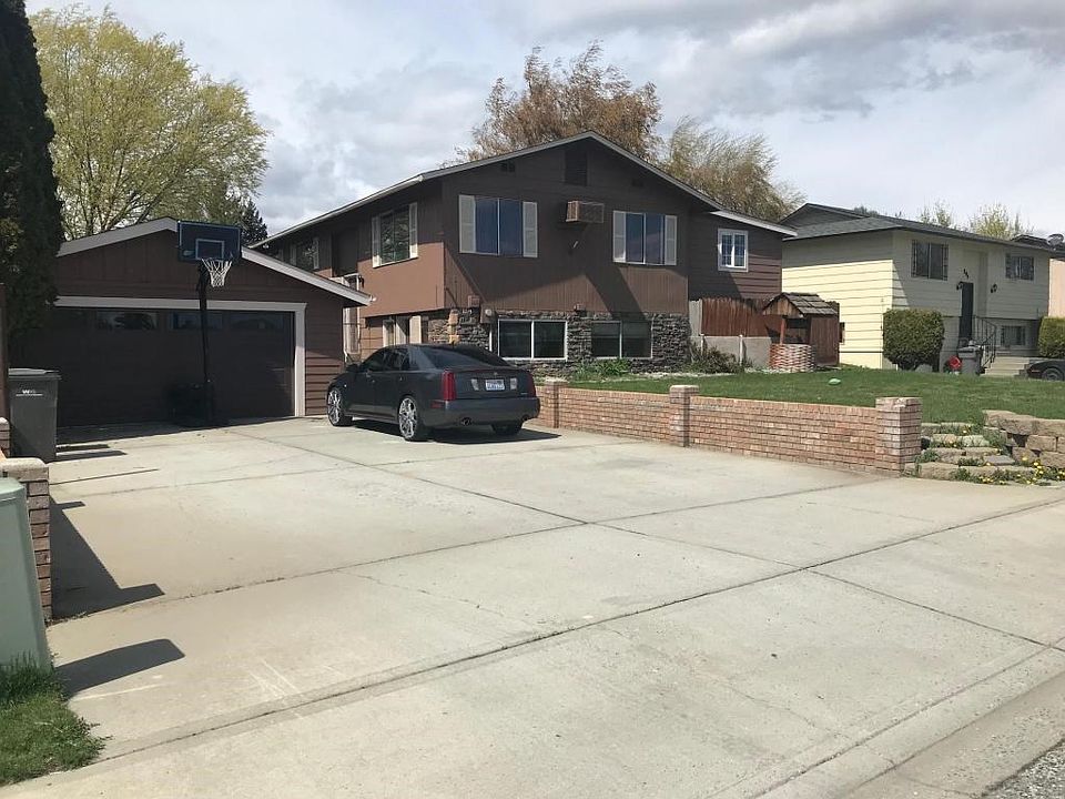 206 Eastridge photo 1
