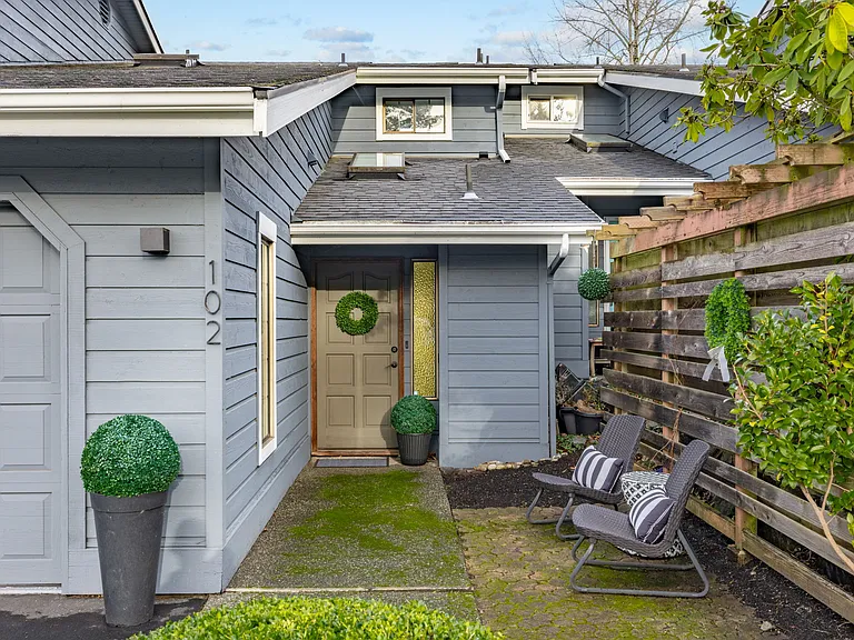 610 E Lake Stevens Rd #102 — Photo 1