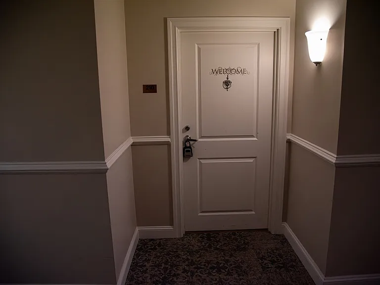 8 Crowninshield St #210 — Photo 3