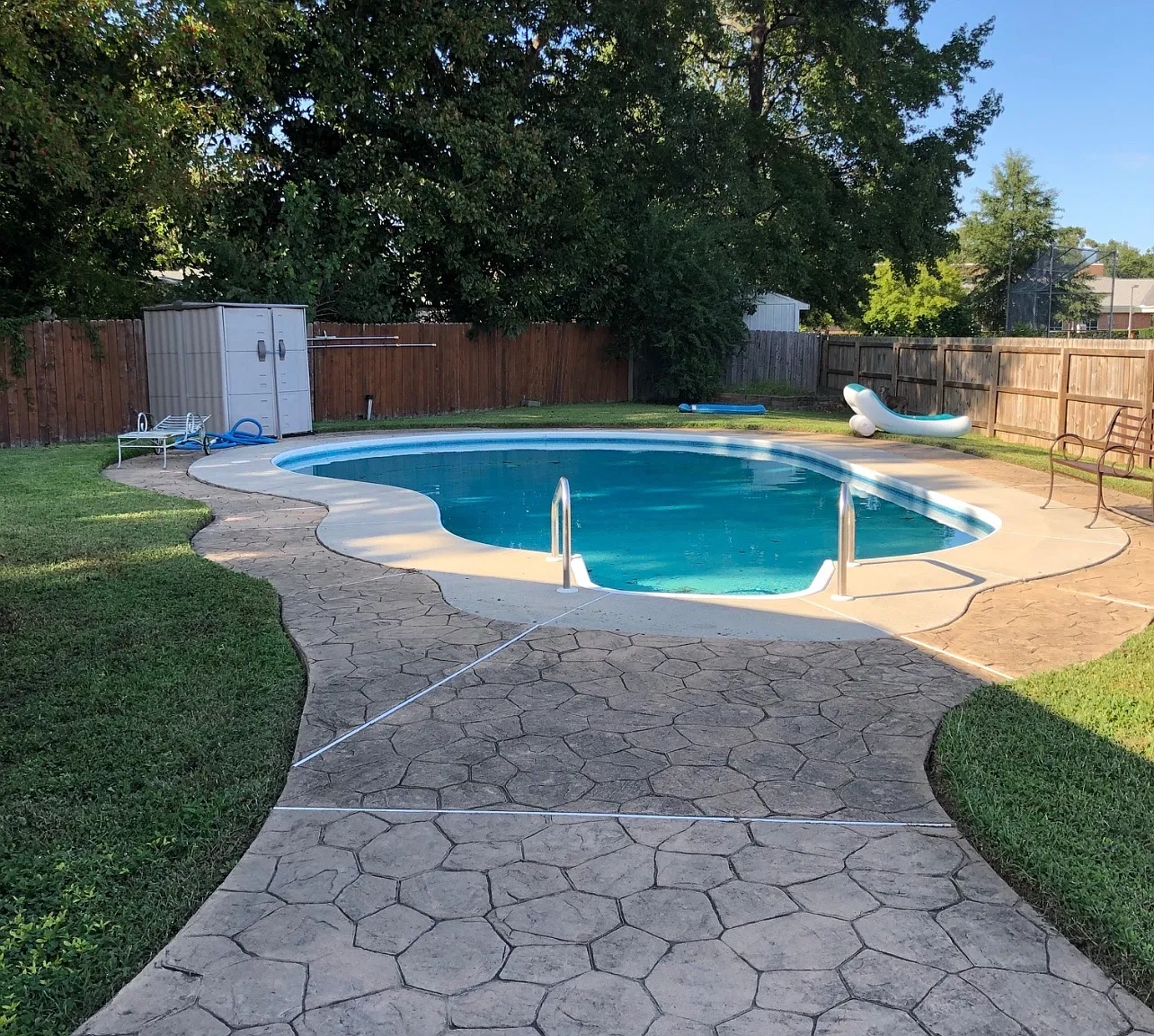4 bed, 2.5 bath, 1709 sqft, $3,300 — Photo 1