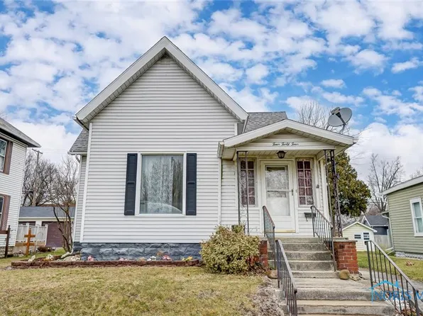 444 W North St, Fostoria, OH 44830