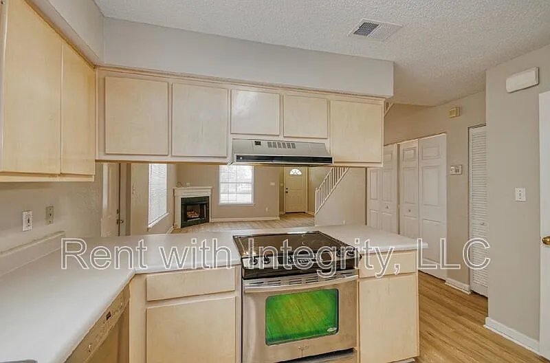3385 Tansey Ct