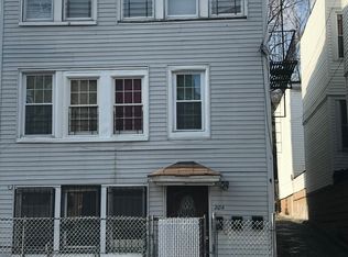 204 Gordon St #3, Staten Island, NY
