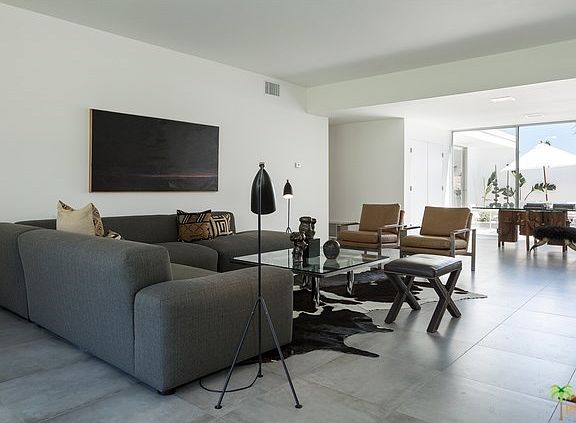 4th image of 24 Lakeview Cir