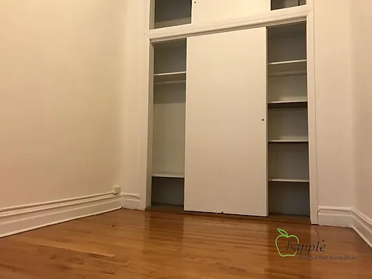 Rented by Bapple | media 18