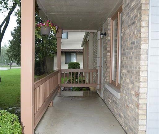 2nd image of 83 Regents Dr