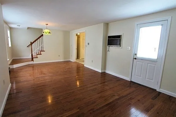 27 Fallon Ct #27 — Photo 5