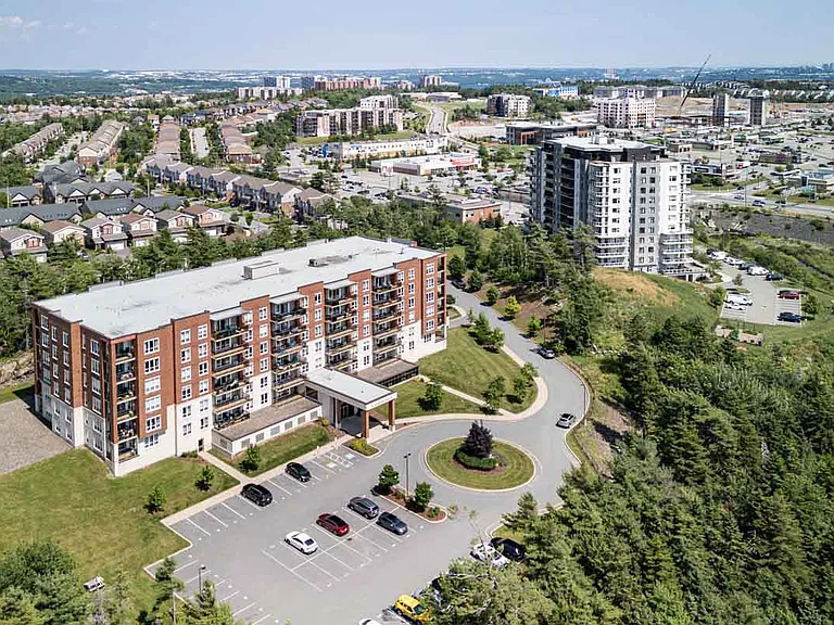76 Armenia Dr — Photo 7
