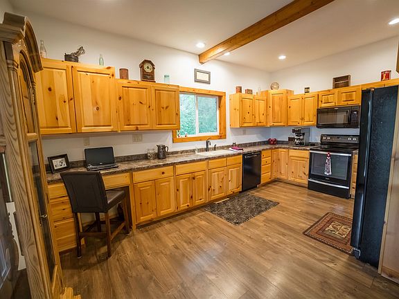 4th image of W8590 Dyke Ct