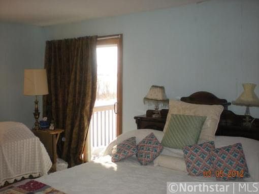 5th image of 3298 Velvet St