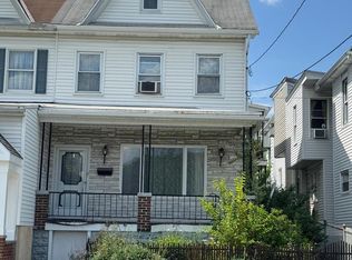 355 W Willing St, Tamaqua, PA 18252