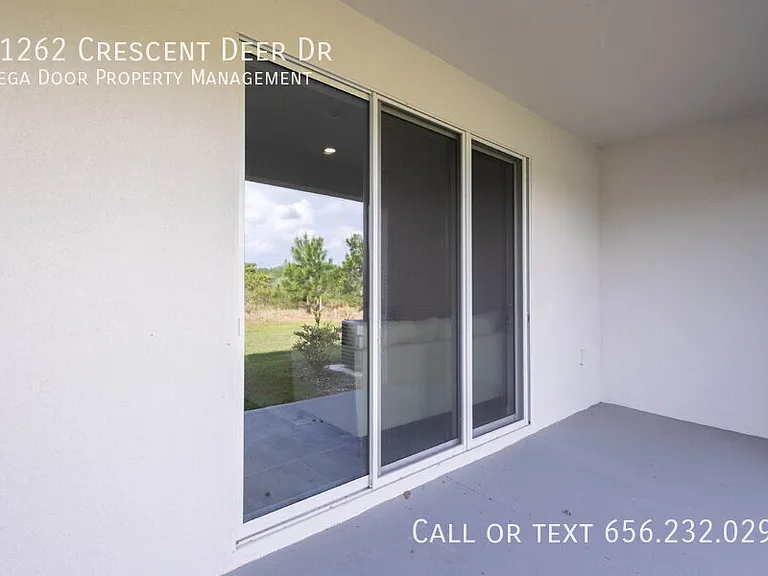 11262 Crescent Deer Dr — Photo 17