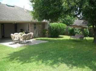 405 Chimney Rock Dr, Victoria, TX 77904
