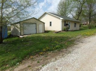 411 2nd St, Novinger, MO 63559