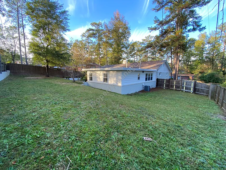 3518 Wolf Cir — Photo 36