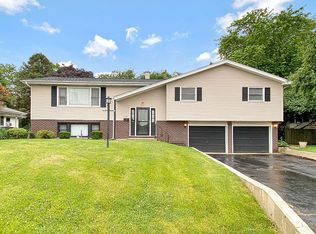 2756 Lancaster Dr, Joliet, IL 60433