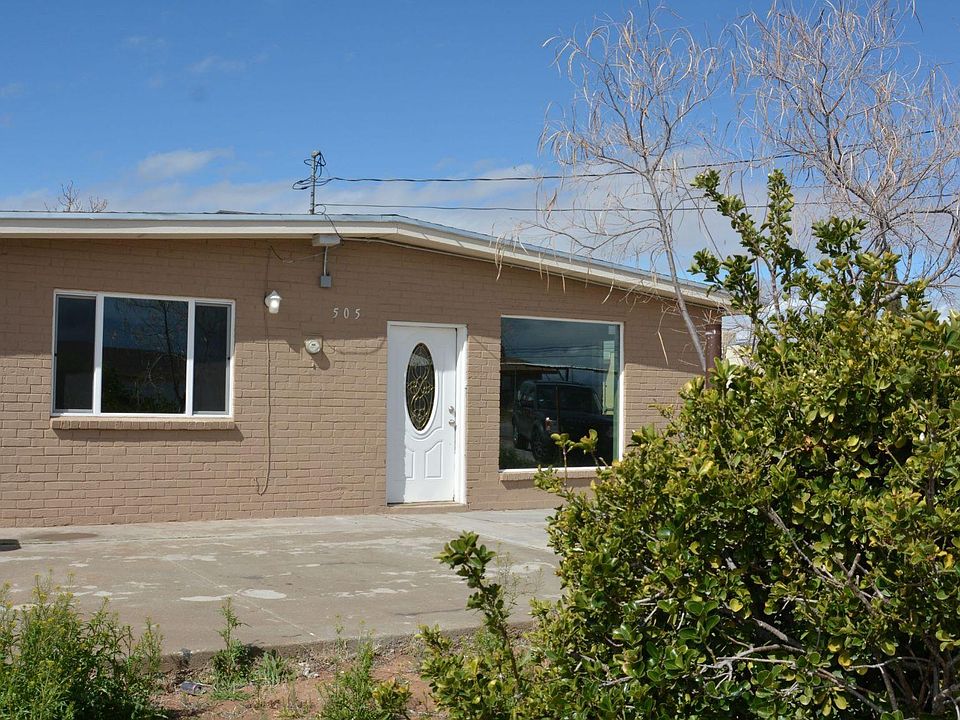 1st image of 505 Agua Clara St