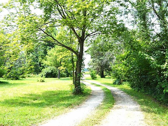 2nd image of 3750 Johnsville Brookville Rd