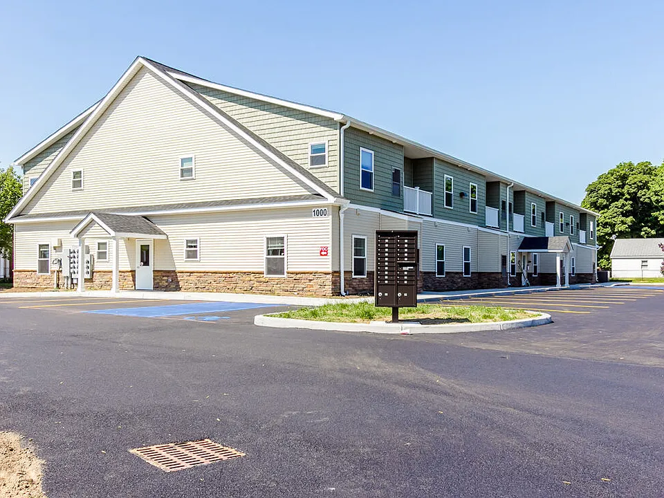 Eagle Ridge Circle