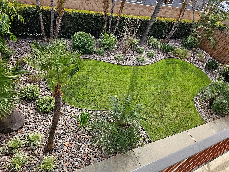 276 S Sierra Madre Blvd #19 — Photo 5