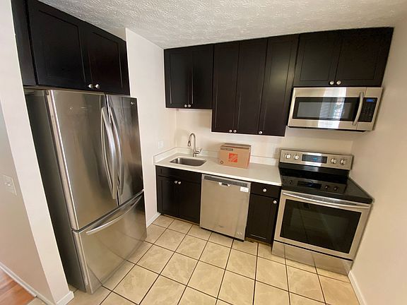 5th image of 107-121 E 14th Ave #107