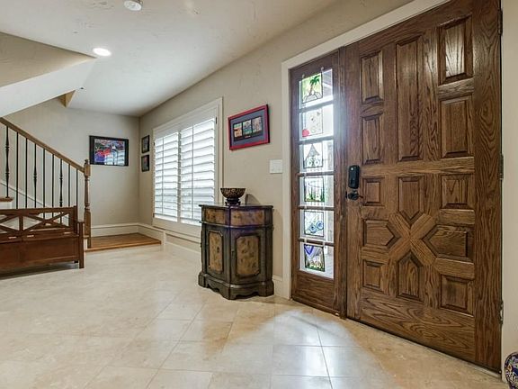 5th image of 2574 King Arthur Blvd