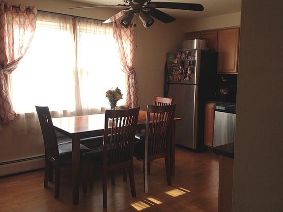 5th image of 2419 N 77th Ave APT 3W