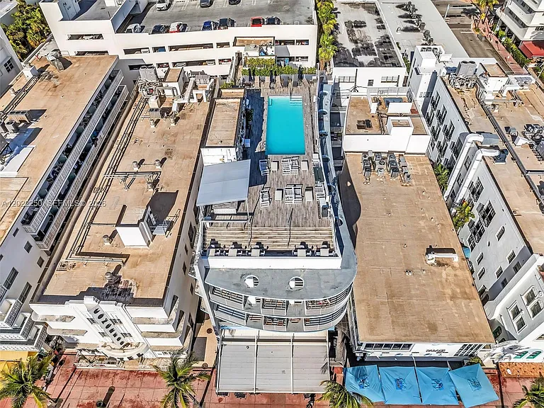 1052 Ocean Dr #C203 — Photo 25