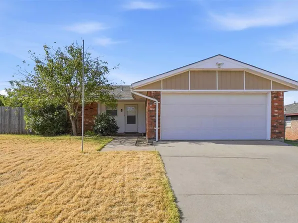 6310 SW Park Pl, Lawton, OK 73505