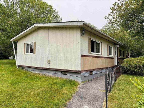 2nd image of 2171 Sandy Point Rd