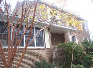 1226 Oakcrest Rd, Arlington, VA 22202