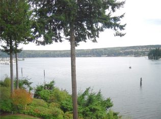 131 N Bay Ln UNIT 6, Port Ludlow, WA 98365