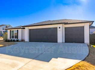 9829 Evening Canopy Dr, Manor, TX 78653
