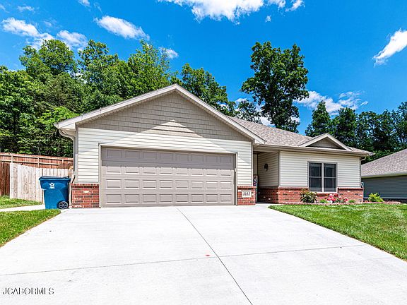 2nd image of 3412 N Rock Beacon Rd #3410