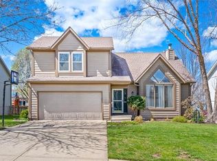 5622 Brownridge Rd, Shawnee, KS 66218